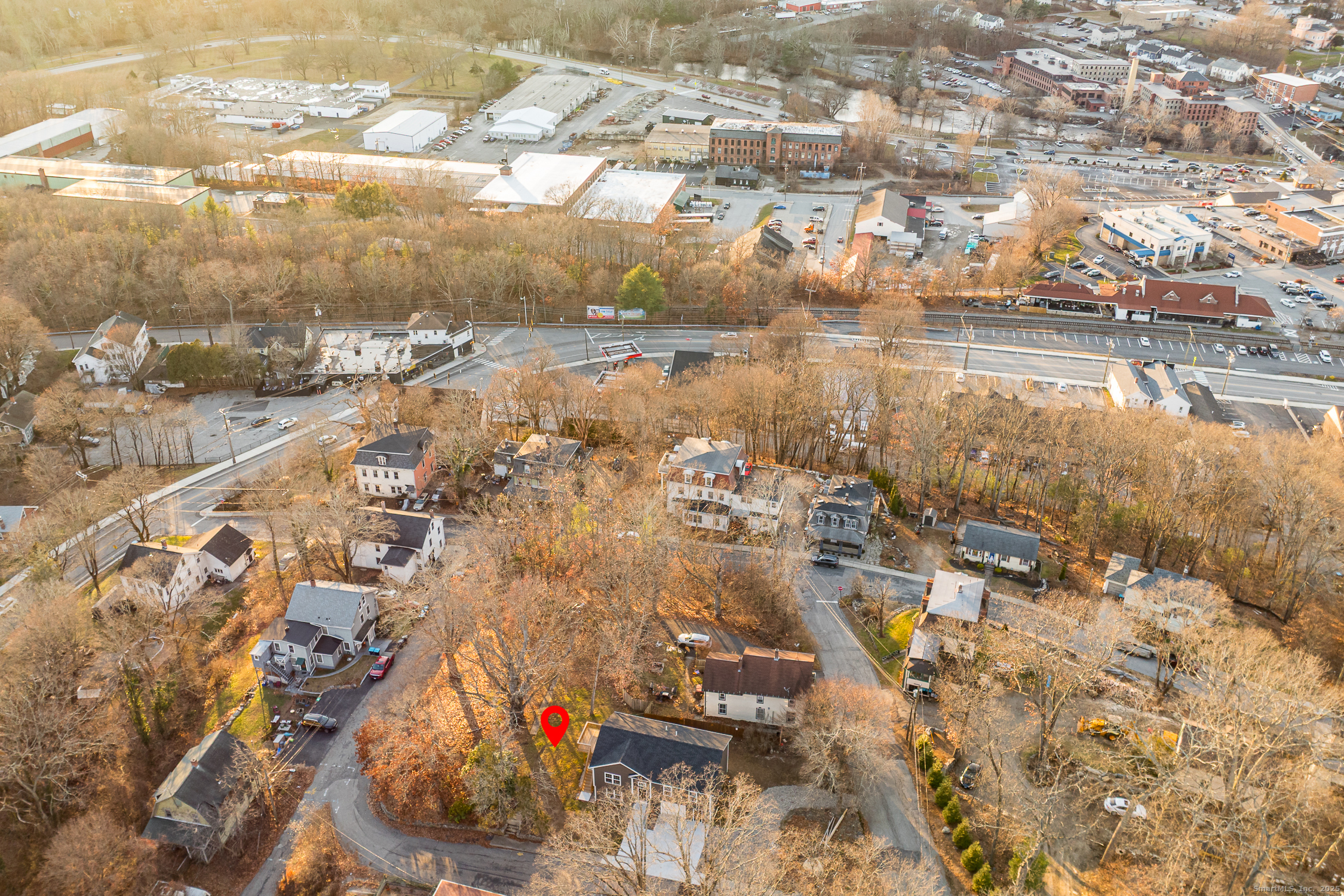 6 Prospect Street Putnam CT 06260