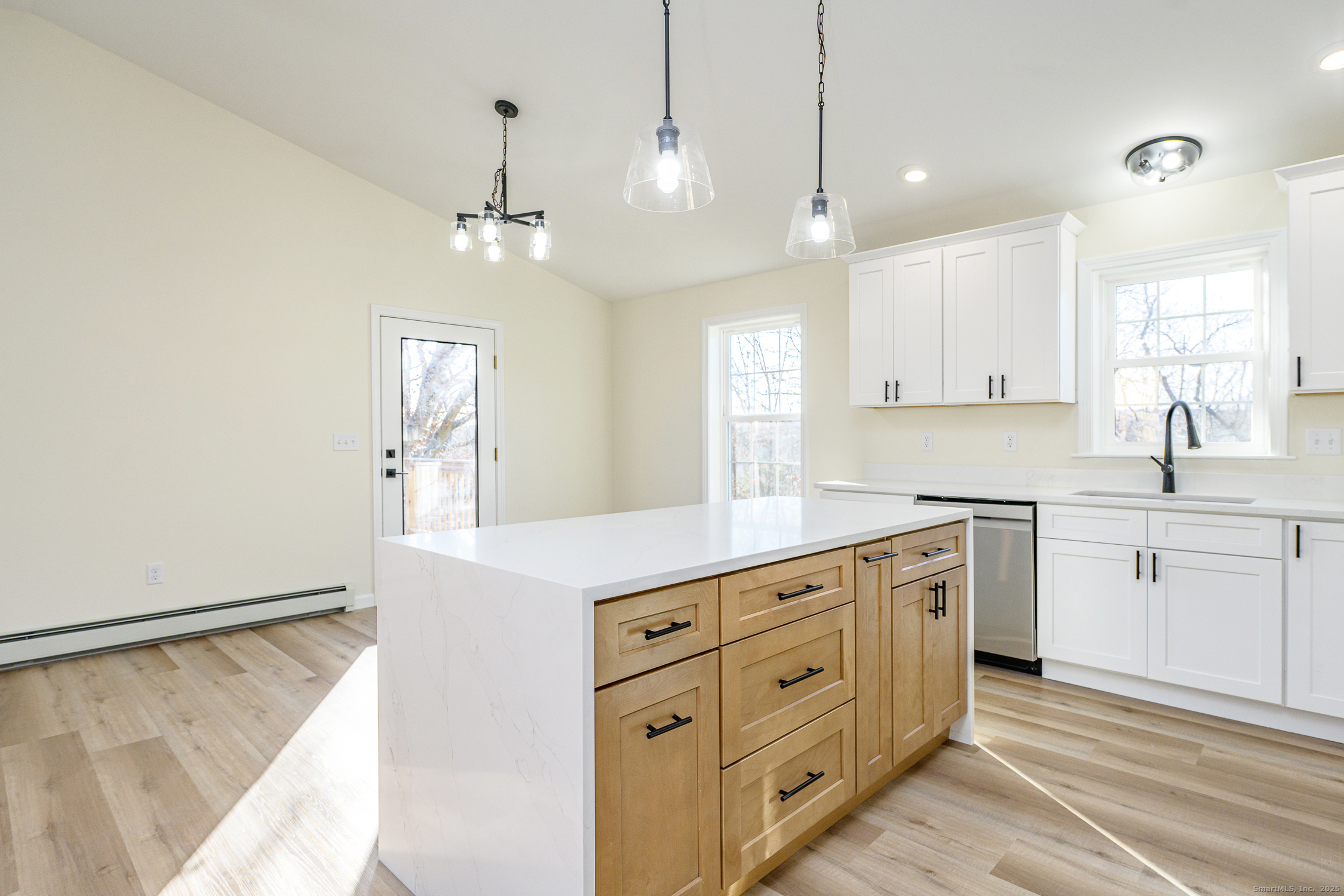 6 Prospect Street Putnam CT 06260