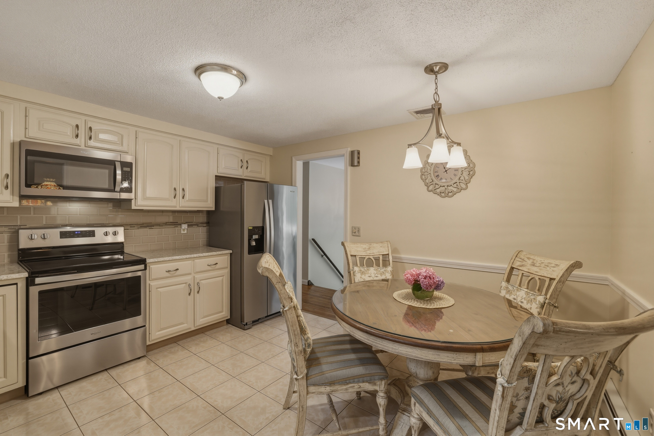 145 Peddlers Road Guilford CT 06437