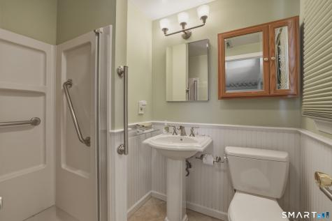 145 Peddlers Road Guilford CT 06437