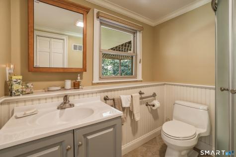 145 Peddlers Road Guilford CT 06437