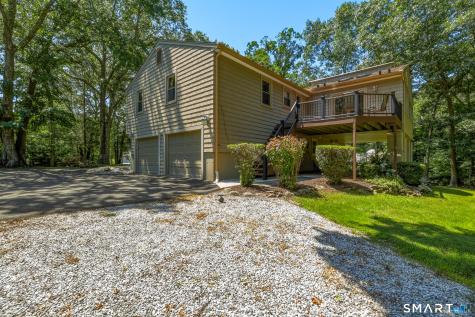 145 Peddlers Road Guilford CT 06437