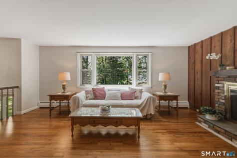145 Peddlers Road Guilford CT 06437