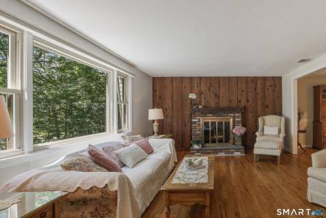 145 Peddlers Road Guilford CT 06437