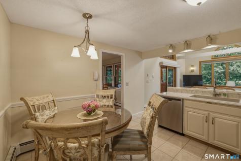 145 Peddlers Road Guilford CT 06437