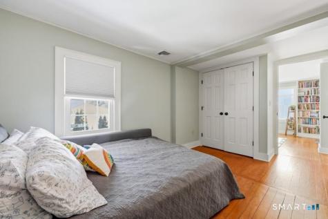 402 Boston Street Guilford CT 06437