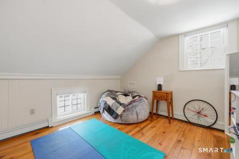402 Boston Street Guilford CT 06437
