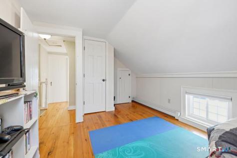 402 Boston Street Guilford CT 06437