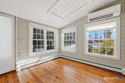 402 Boston Street Guilford CT 06437