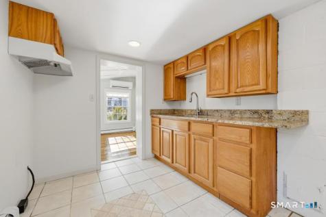 402 Boston Street Guilford CT 06437