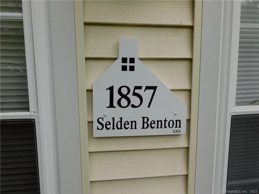 402 Boston Street Guilford CT 06437