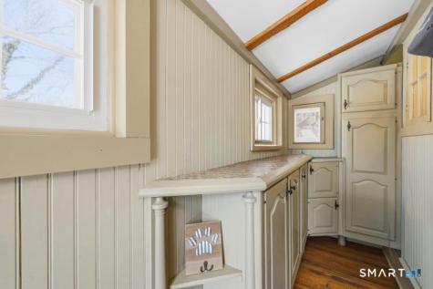 402 Boston Street Guilford CT 06437