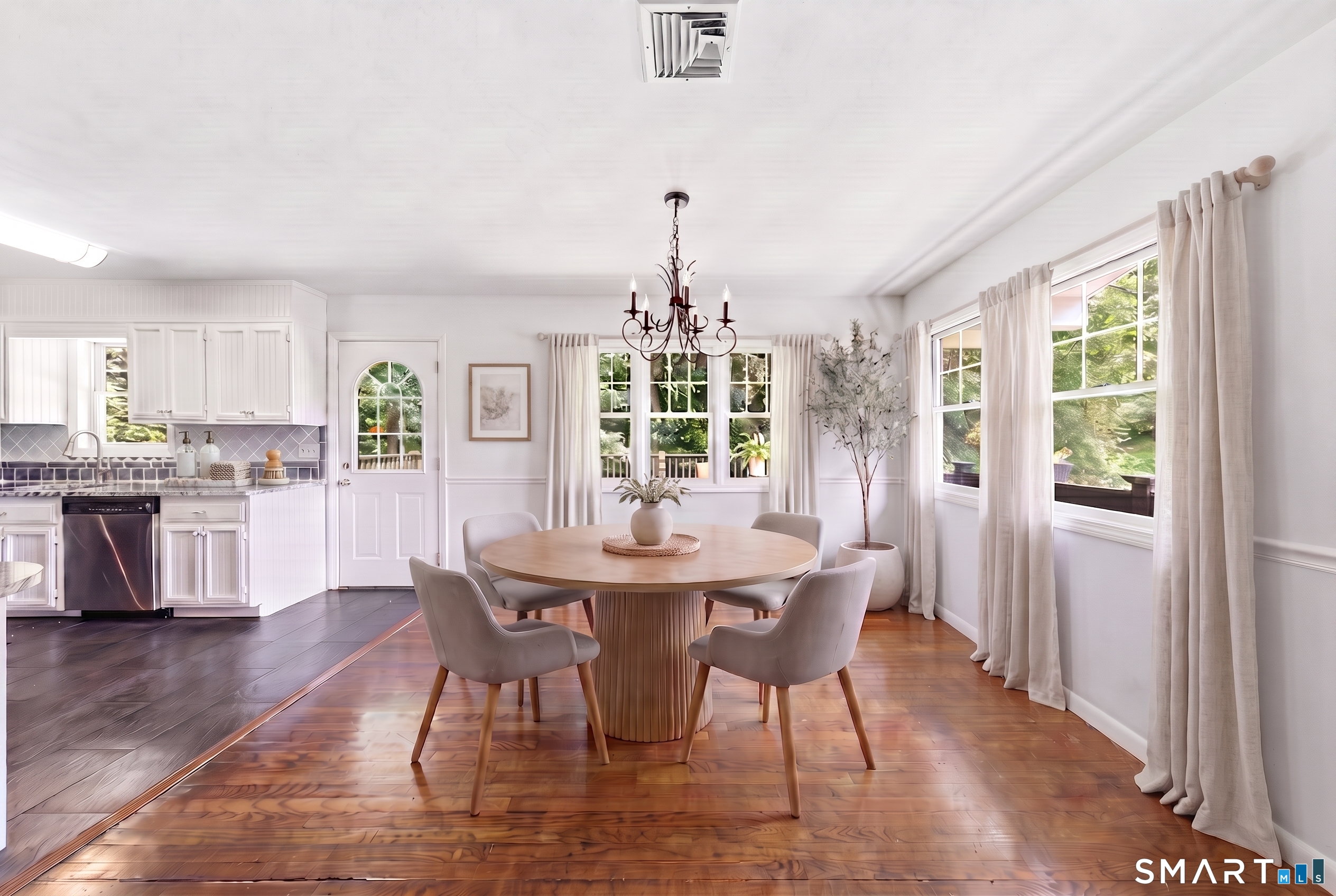 719 Mountain Laurel Road Fairfield CT 06824