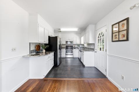 719 Mountain Laurel Road Fairfield CT 06824