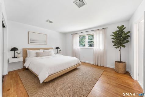 719 Mountain Laurel Road Fairfield CT 06824