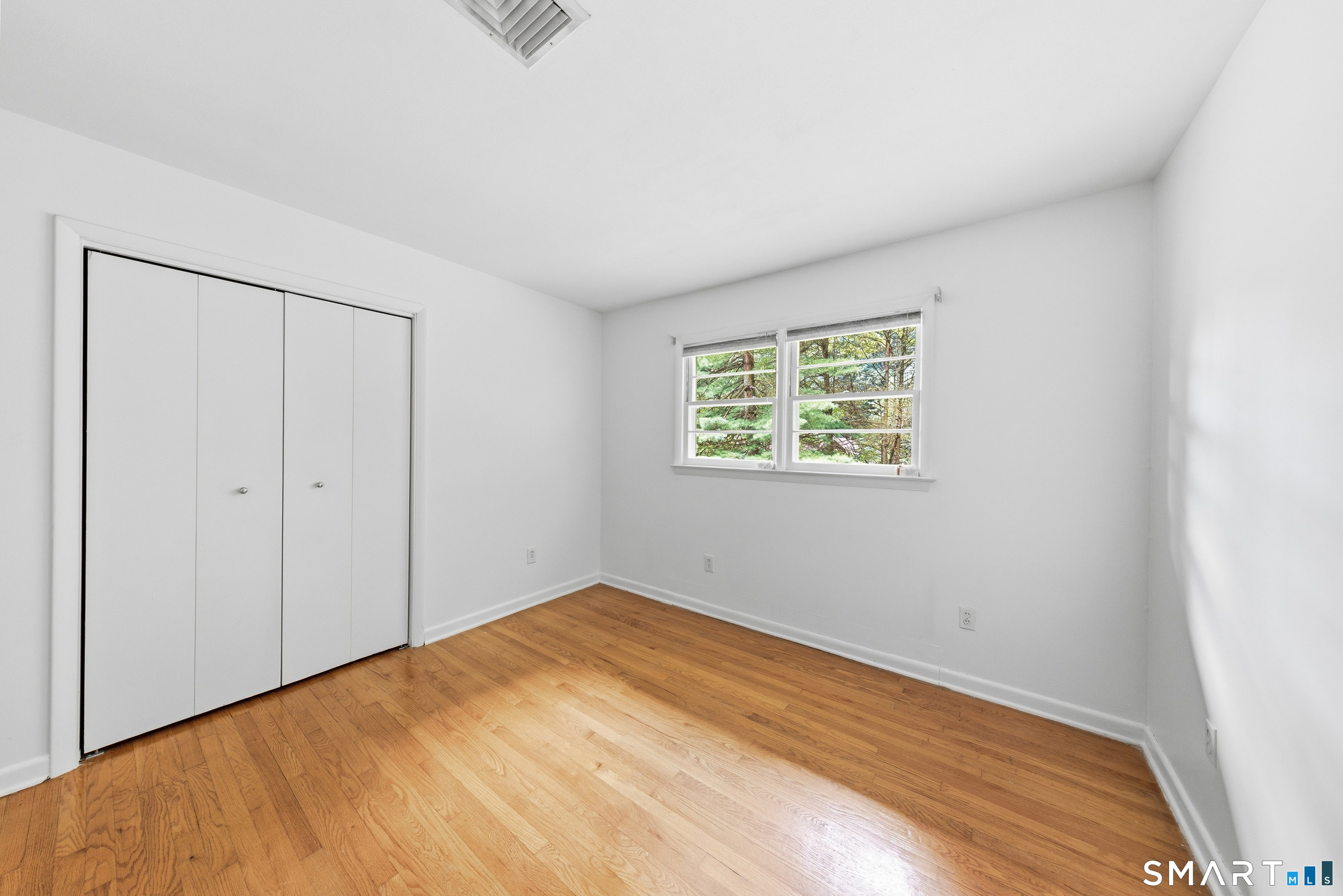 719 Mountain Laurel Road Fairfield CT 06824