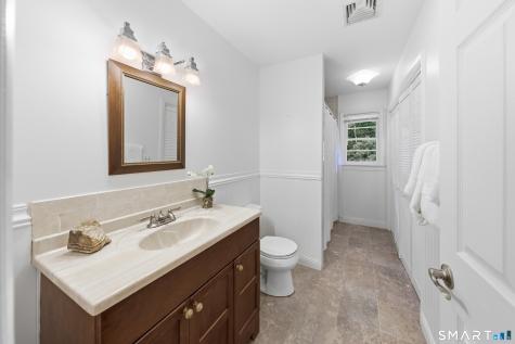 719 Mountain Laurel Road Fairfield CT 06824