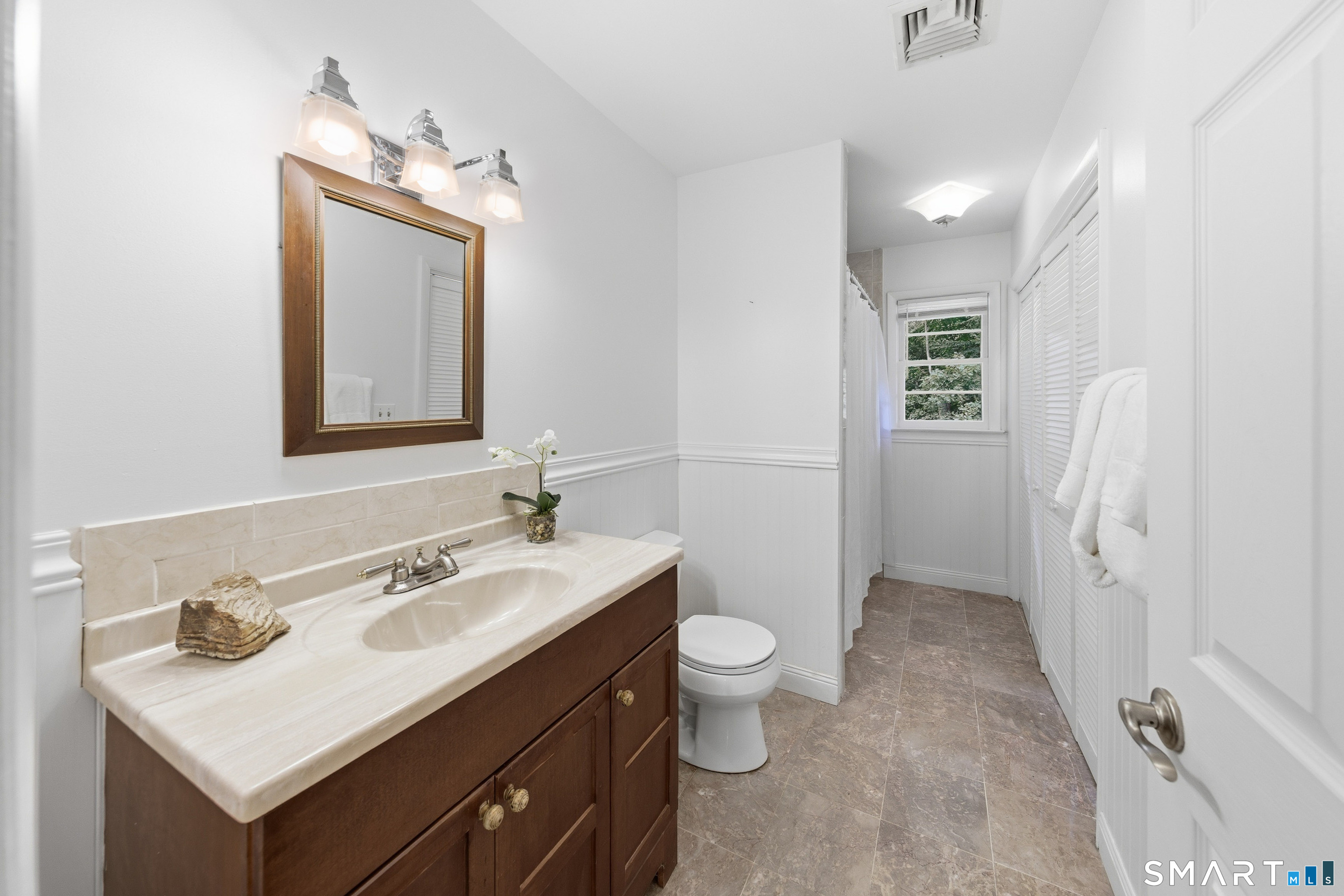 719 Mountain Laurel Road Fairfield CT 06824