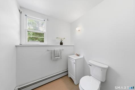 719 Mountain Laurel Road Fairfield CT 06824