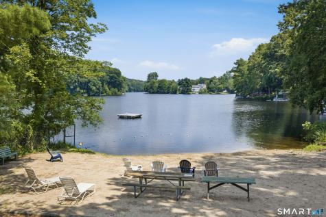 719 Mountain Laurel Road Fairfield CT 06824