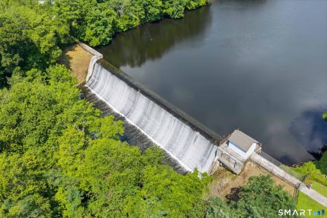 719 Mountain Laurel Road Fairfield CT 06824