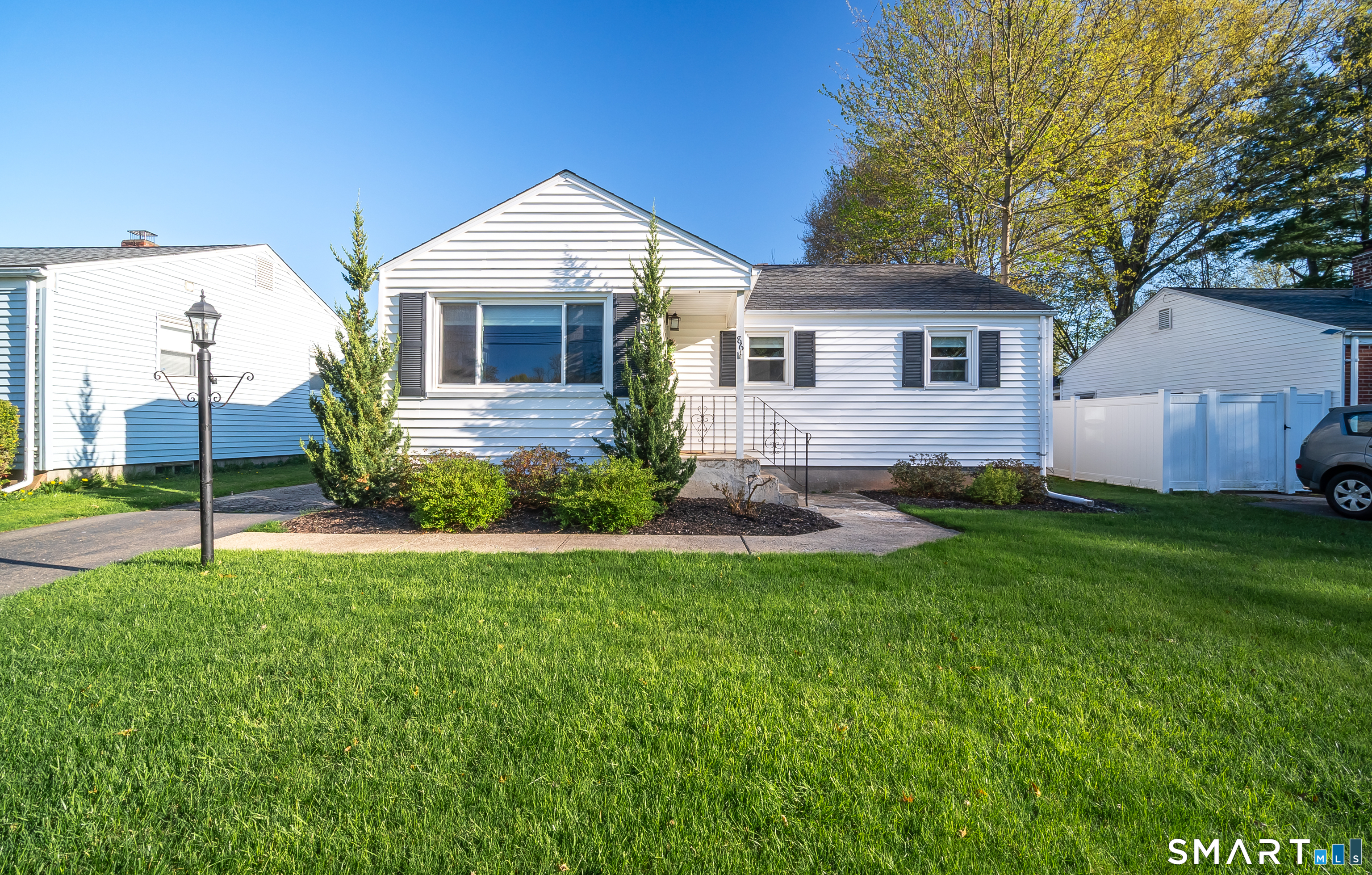 86 Dudley Road Wethersfield CT 06109