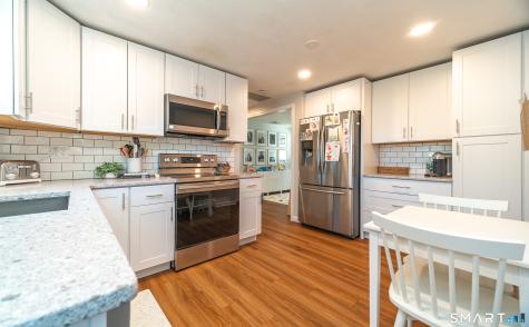 86 Dudley Road Wethersfield CT 06109
