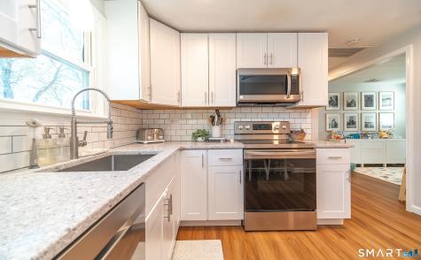 86 Dudley Road Wethersfield CT 06109