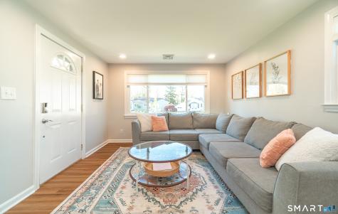 86 Dudley Road Wethersfield CT 06109