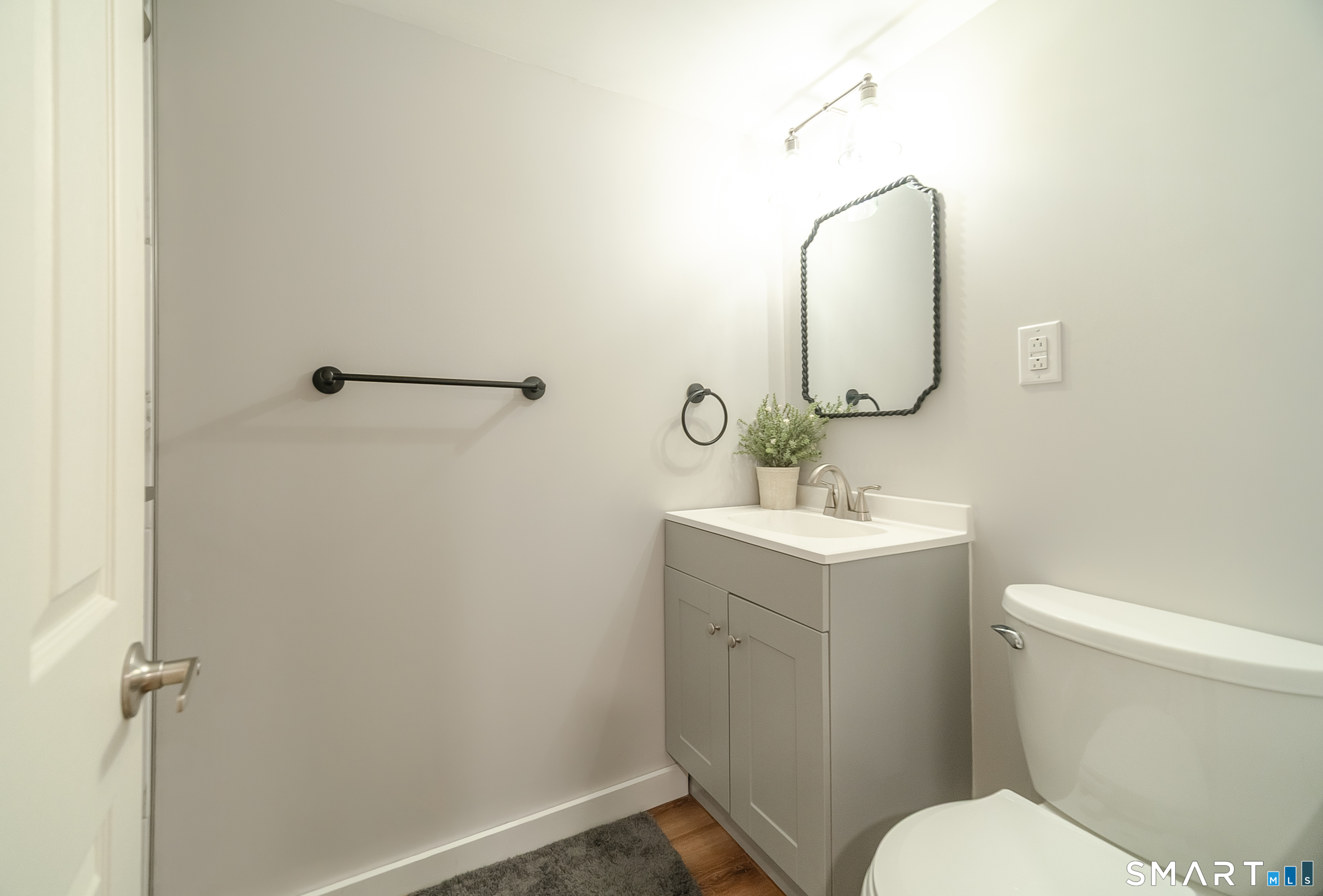 86 Dudley Road Wethersfield CT 06109