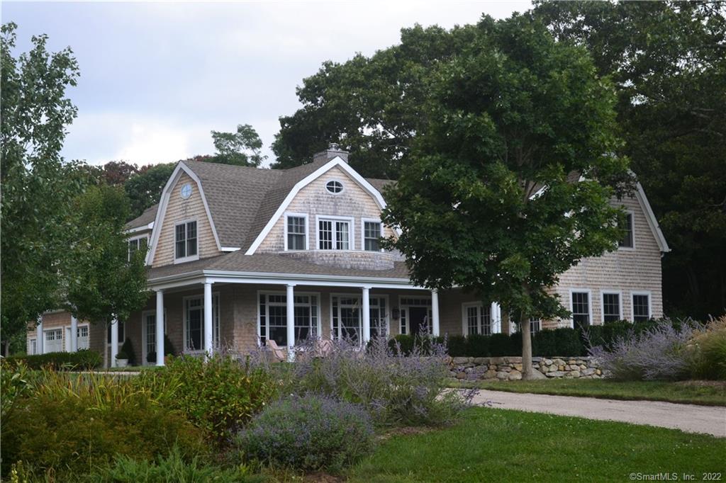 8 School House Road Stonington CT 06355
