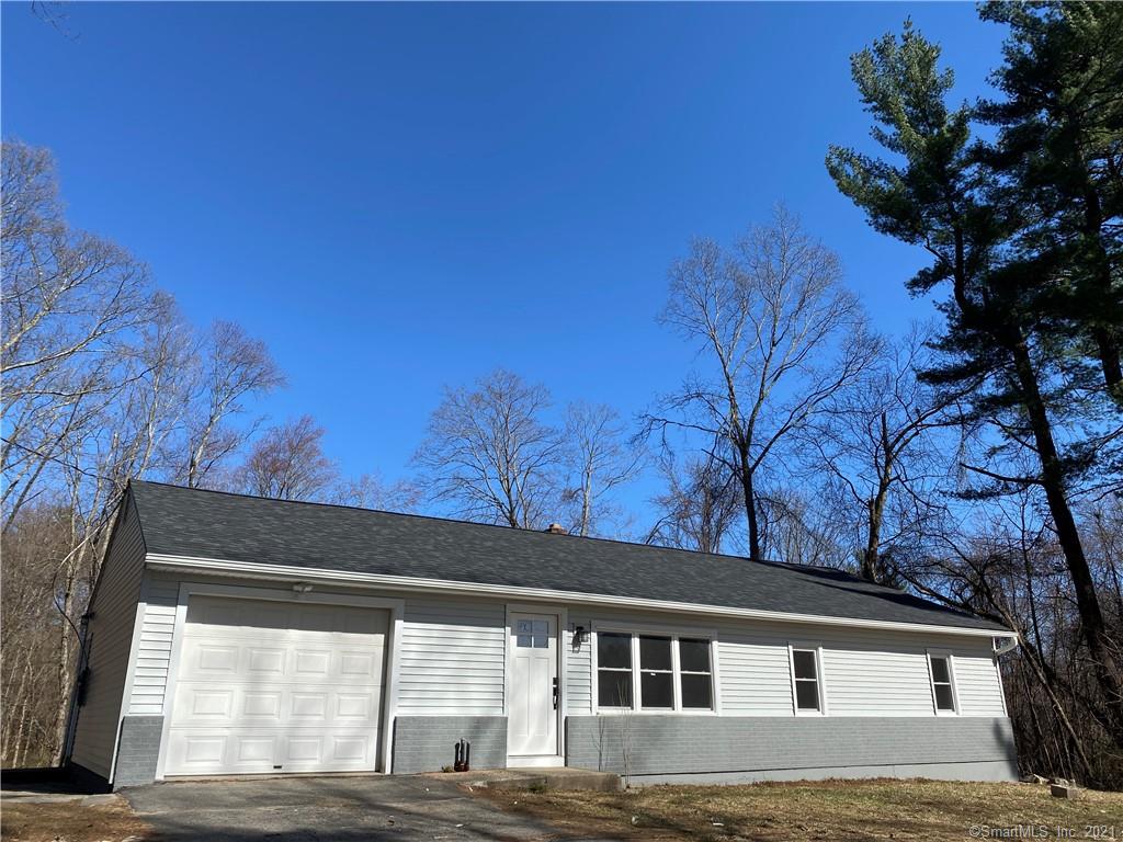 26 Davis Street Putnam CT 06260