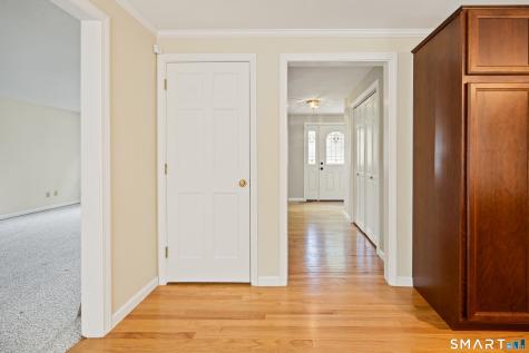 75 Meadow Brook Place Cheshire CT 06410