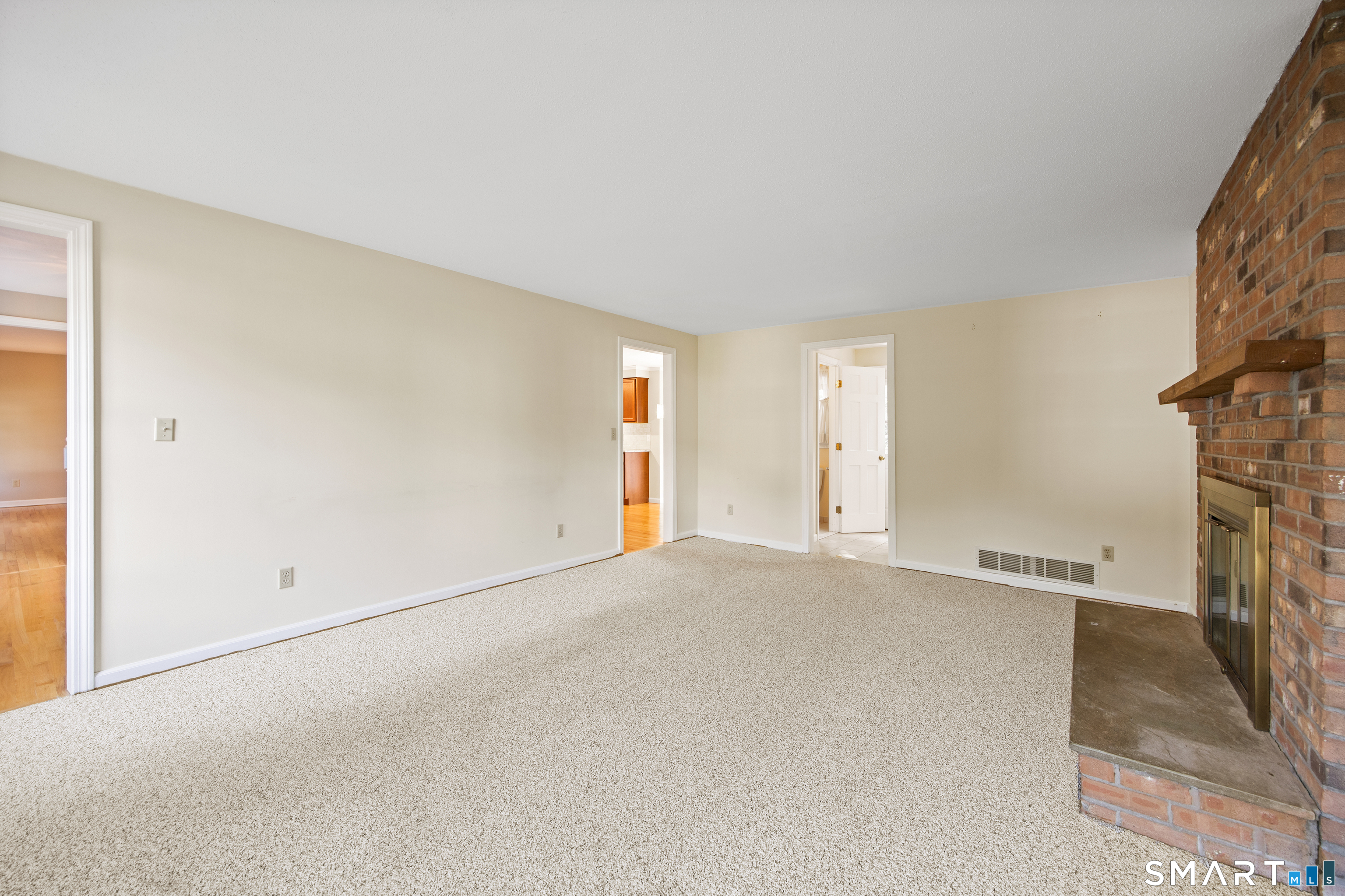 75 Meadow Brook Place Cheshire CT 06410