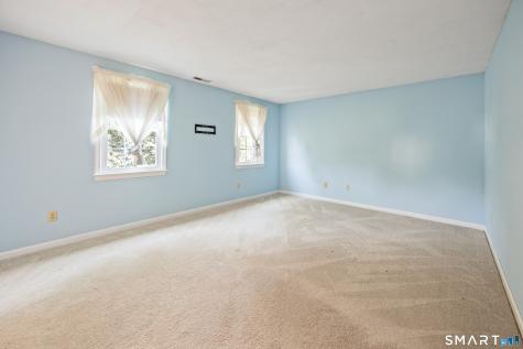 75 Meadow Brook Place Cheshire CT 06410