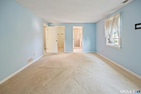 75 Meadow Brook Place Cheshire CT 06410