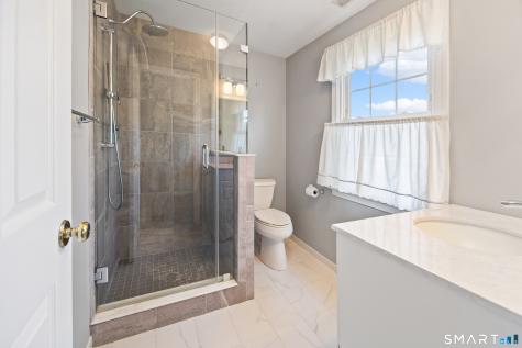 75 Meadow Brook Place Cheshire CT 06410
