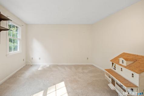 75 Meadow Brook Place Cheshire CT 06410