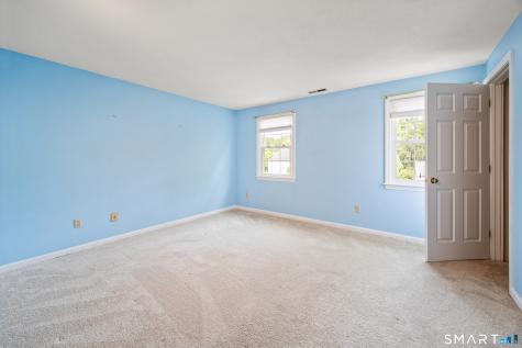 75 Meadow Brook Place Cheshire CT 06410