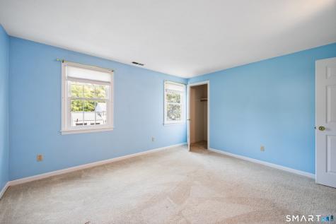 75 Meadow Brook Place Cheshire CT 06410