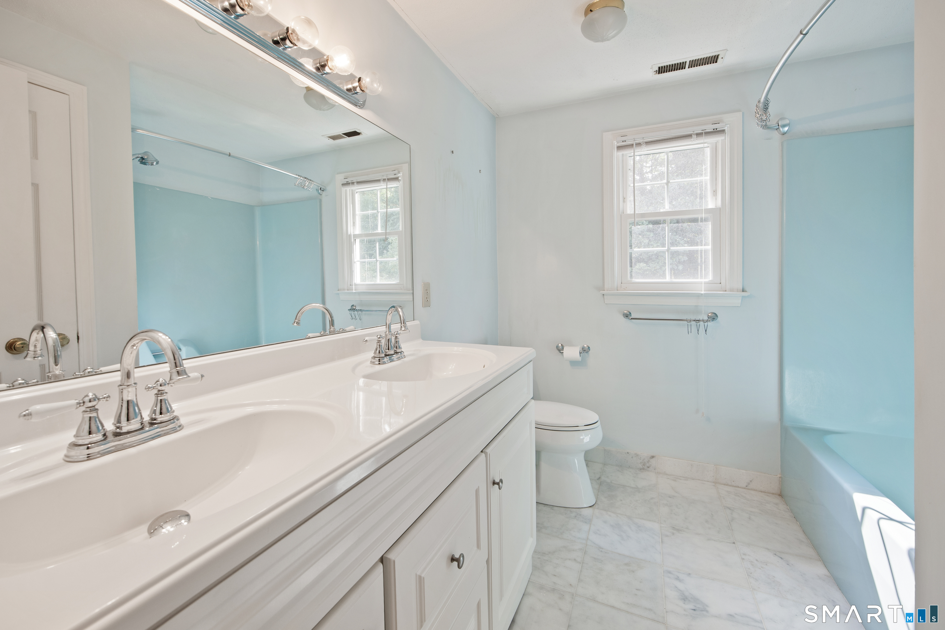 75 Meadow Brook Place Cheshire CT 06410