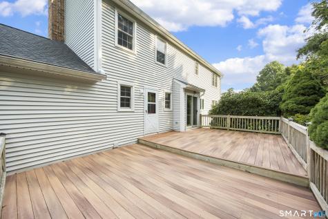 75 Meadow Brook Place Cheshire CT 06410