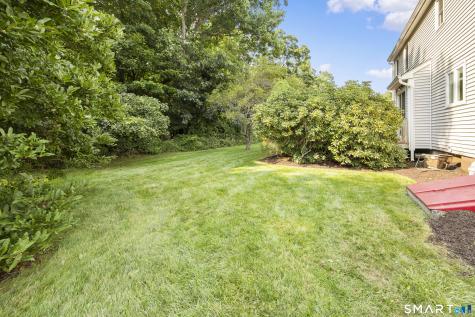 75 Meadow Brook Place Cheshire CT 06410