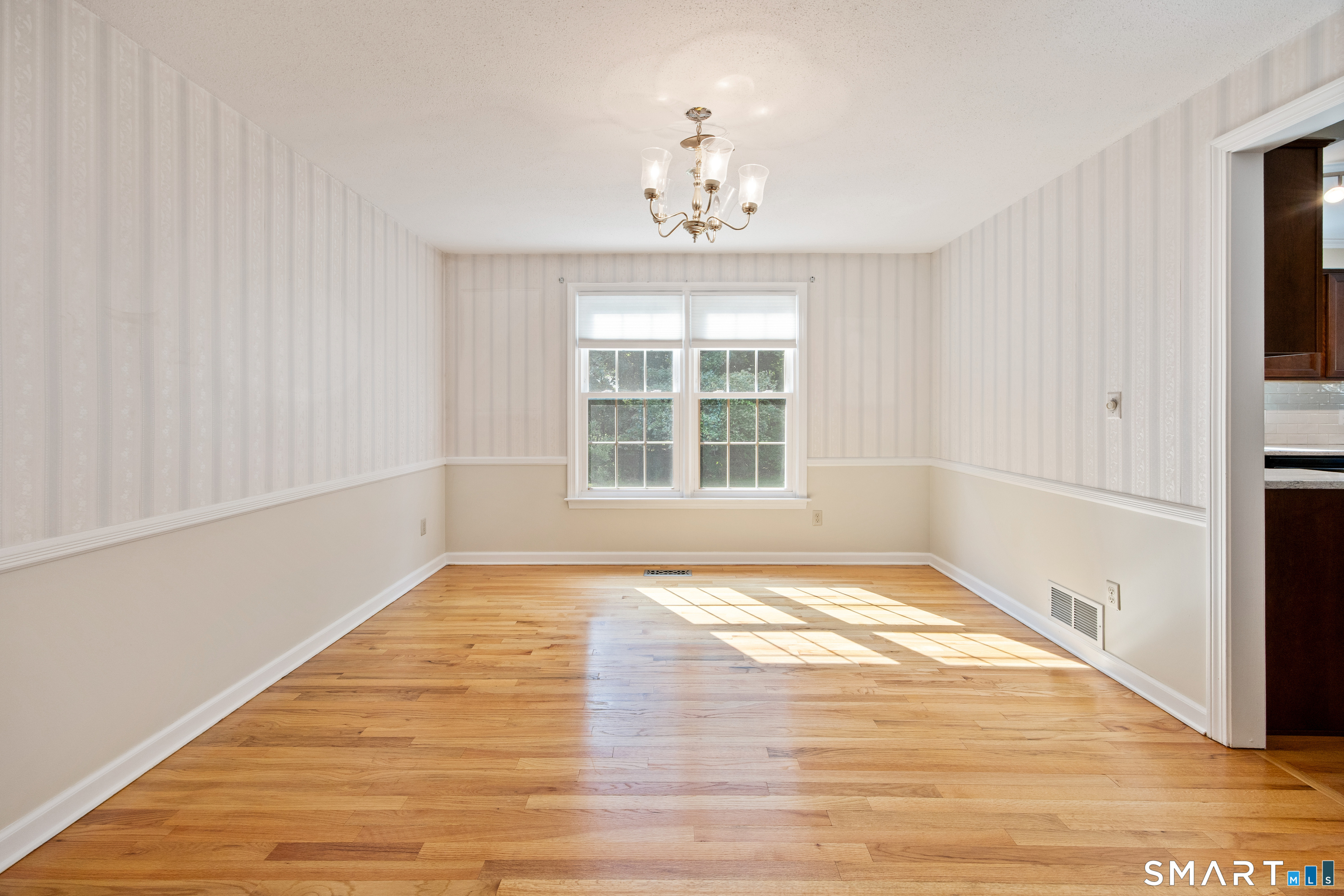 75 Meadow Brook Place Cheshire CT 06410