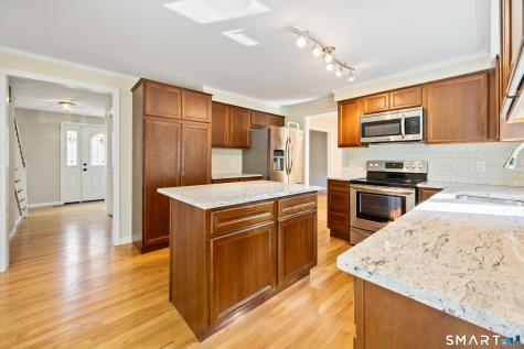 75 Meadow Brook Place Cheshire CT 06410