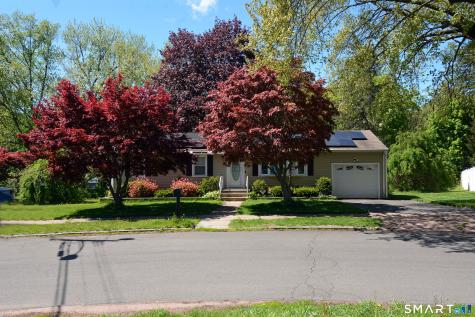 45 Dennis Circle Hamden CT 06514