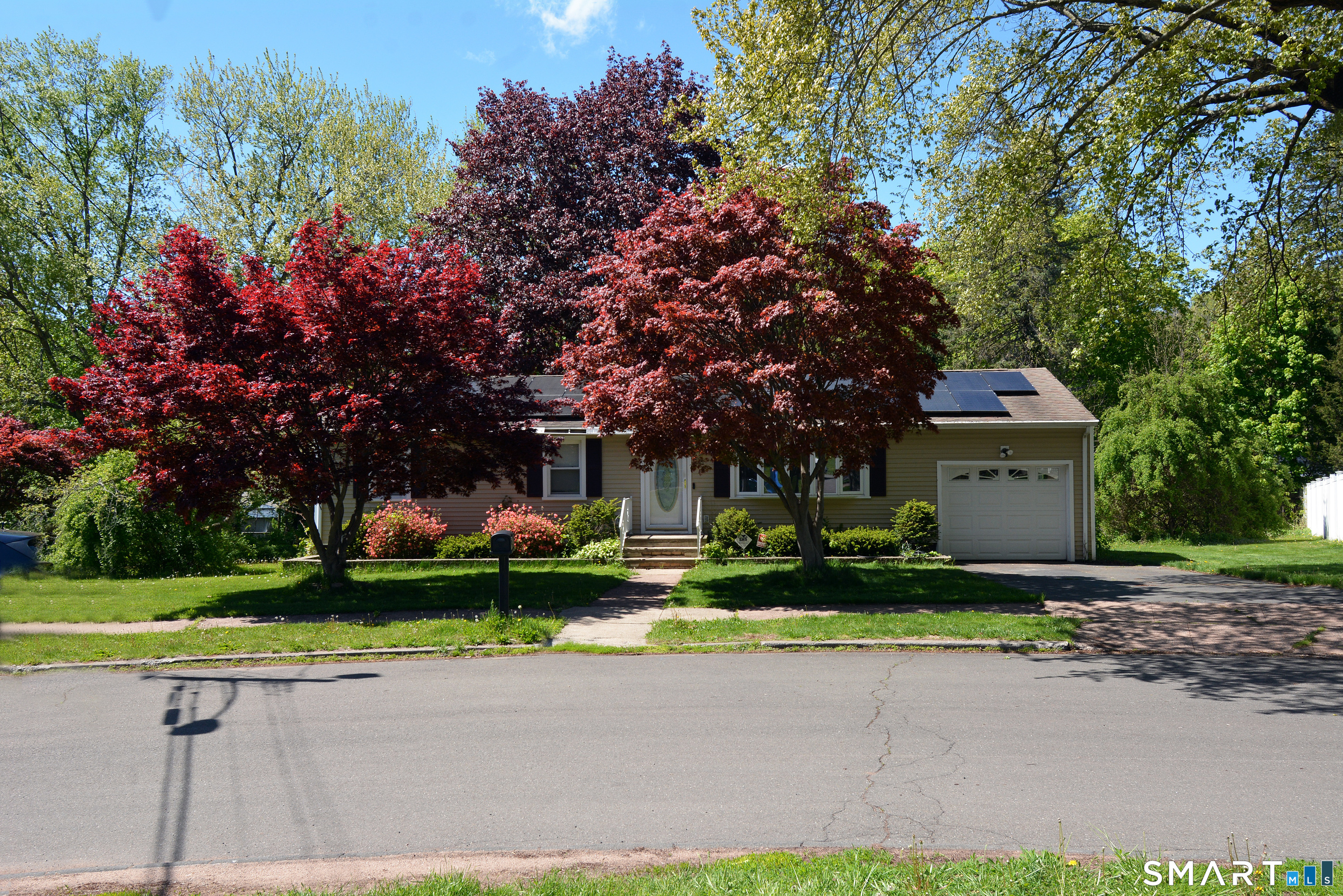 45 Dennis Circle Hamden CT 06514