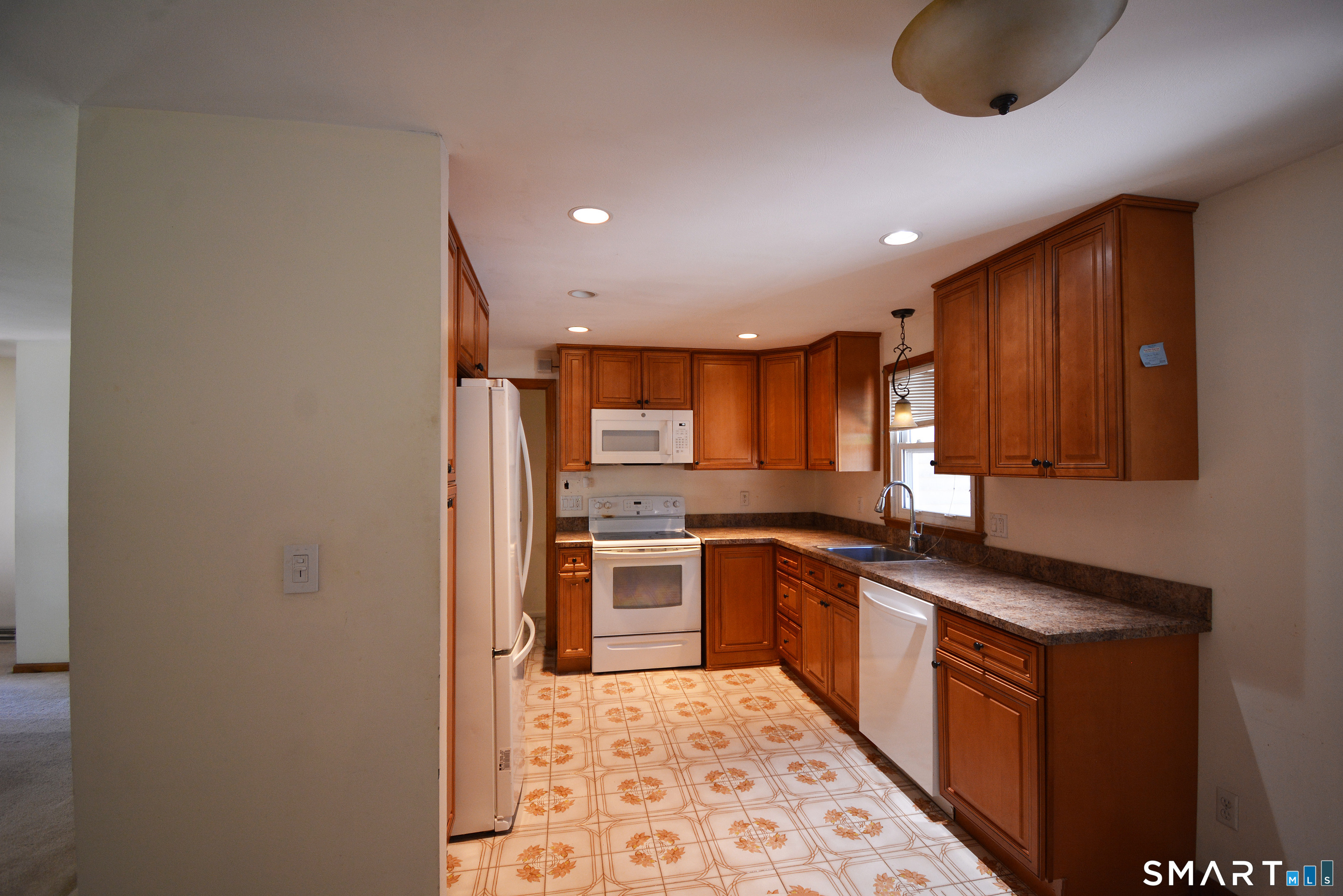 45 Dennis Circle Hamden CT 06514