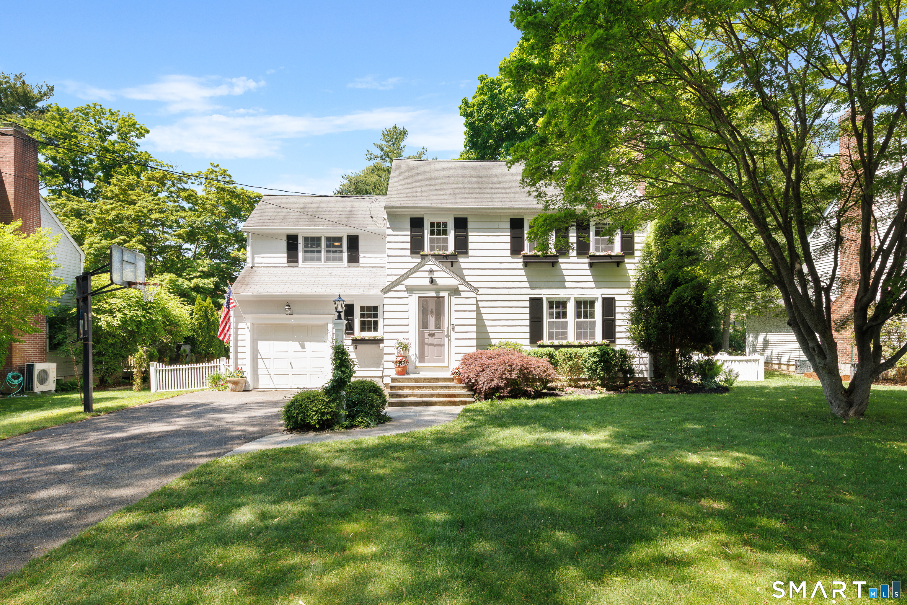 179 Lawrence Road Fairfield CT 06824