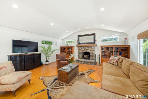 179 Lawrence Road Fairfield CT 06824